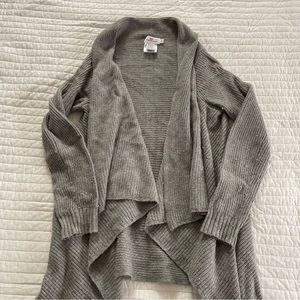 🐳VINEYARD VINES CARDIGAN🐳